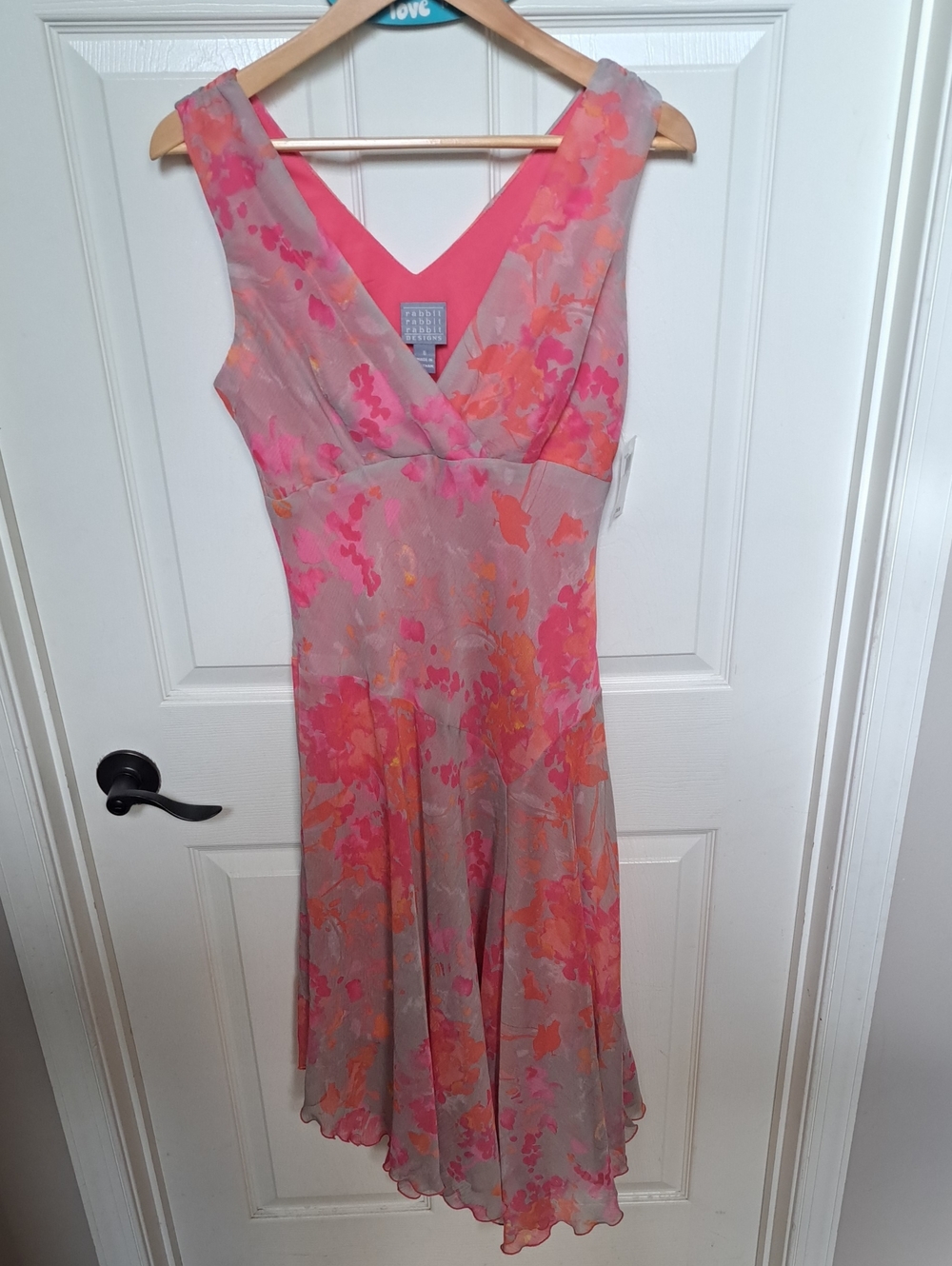 Rabbit Rabbit Rabbit Pink and Coral Floral V-Neck Sleeveless Dress